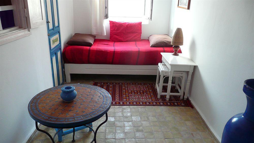 Hotel Emeraude Suvayr Dış mekan fotoğraf